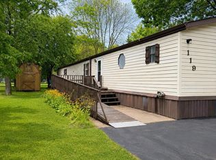 119 Oak St, Menasha, WI 54952