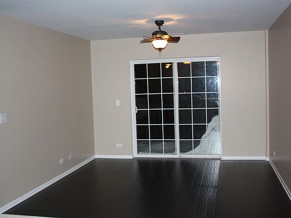 2nd image of 10 N Lake St APT 407