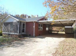 2 Rhyne Pl, Gastonia, NC 28054