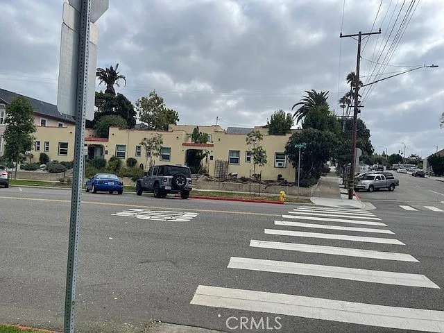 1 bed, 400 sqft, $2,500 — Photo 1