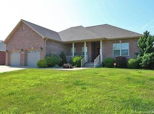 1883 Greenbrier Dr, Cape Girardeau, MO 63701
