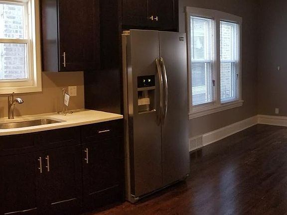5th image of 4642 W Altgeld St Fl 1ST