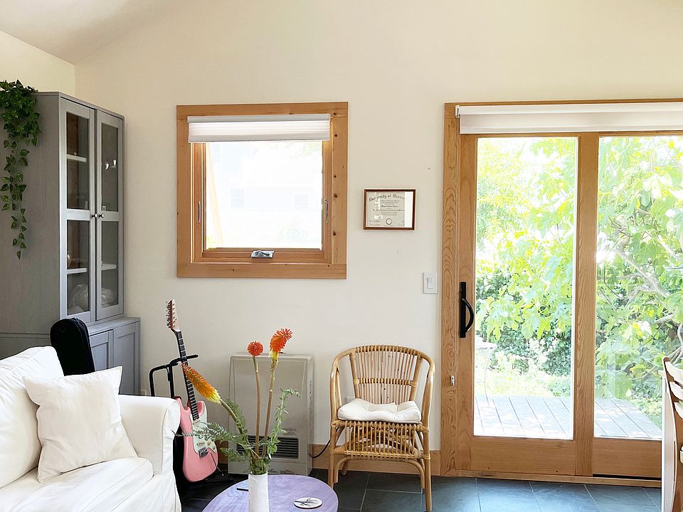 Beautiful slate floors and handcrafted wood trim. 11' h lofted ceilings