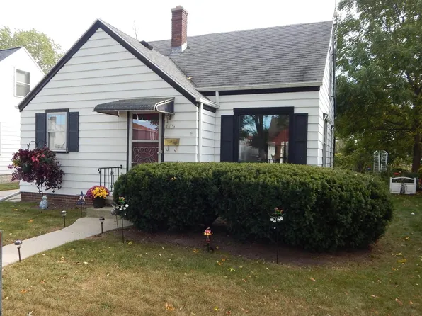 1415 School AVENUE, Sheboygan, WI 53083