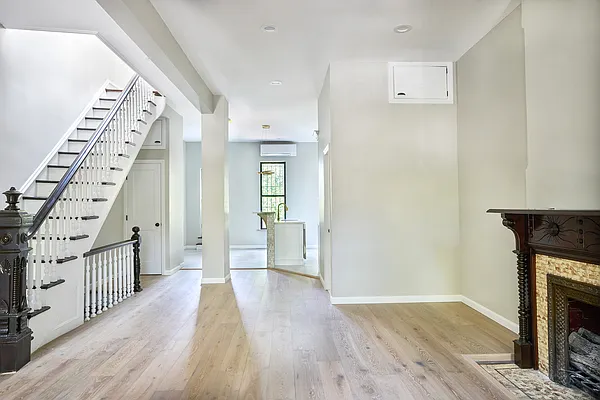 Rented by Compass | media 3