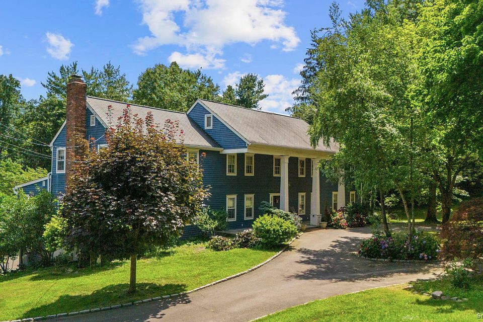 1st image of 42 Sturbridge Hill Road