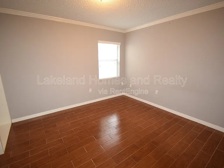 1005 S New York Ave #9 — Photo 4