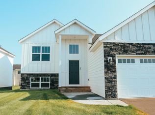 4715 8th Street Loop NE, Saint Cloud, MN 56304