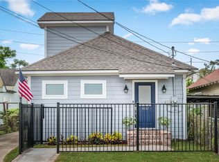 2003 Spring St, Houston, TX 77007