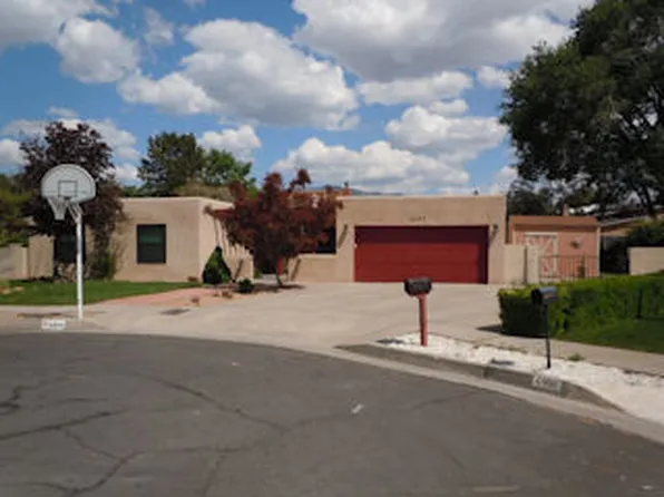 6904 Blossom Pl NE, Albuquerque, NM 87111