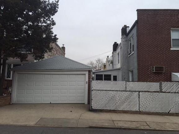 3rd image of 7224 10th Ave