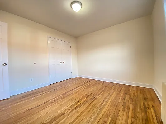 Rented by Contact Realty | media 11