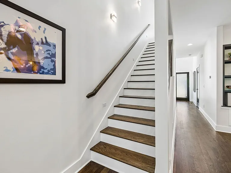 2320 Dalebrook Ct — Photo 21