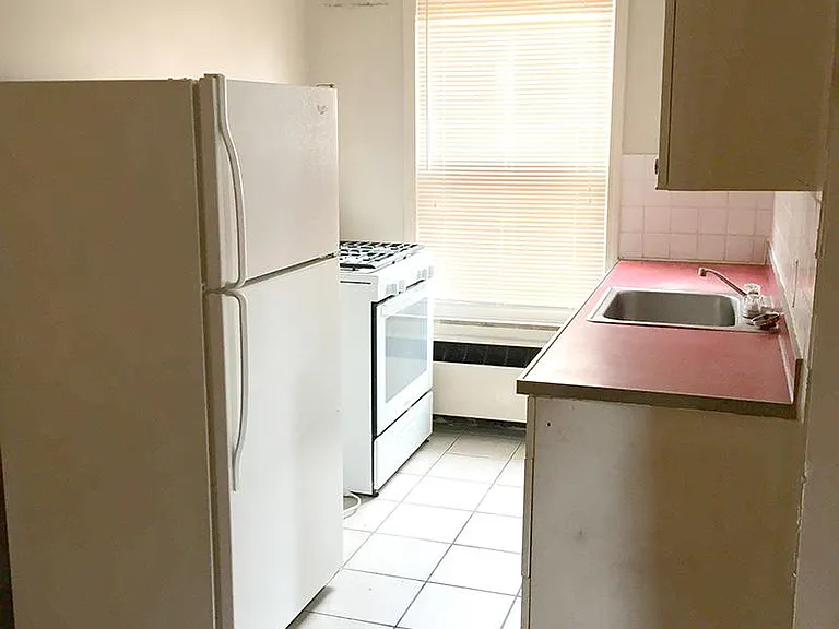 6842 Montgomery Rd #4 — Photo 4
