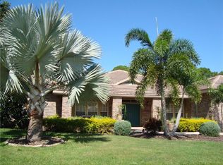7712 Broadmoor Pines Blvd, Sarasota, FL 34243