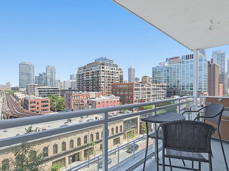 757 N Orleans St #705 — Photo 10