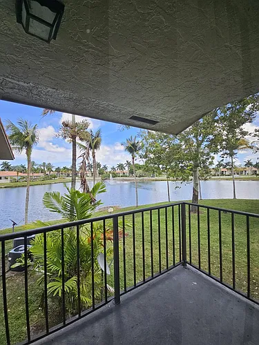 1660 Windorah Way #H Photo 1