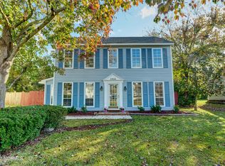 2904 New Town Dr, Wilmington, NC 28405