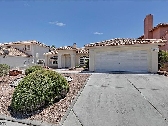 2nd image of 9071 Baysinger Dr