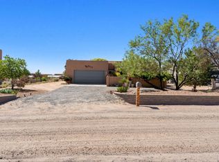 1562 17th Ave SE, Rio Rancho, NM 87124