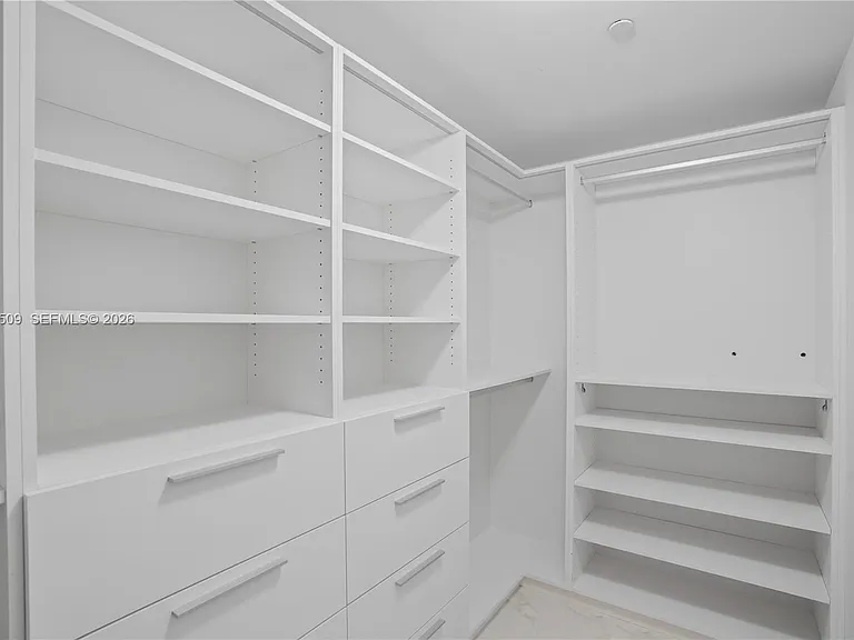 16385 NE Biscayne Blvd #1402 — Photo 19