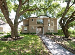 5663 Lymbar Dr, Houston, TX 77096