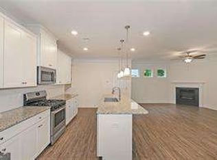 124 Bryon Ln, Acworth, GA 30102