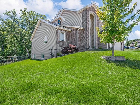 3rd image of 1192 Timber Creek Ln