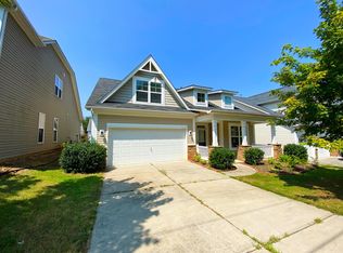 1208 Woodglen Ln, Matthews, NC 28104