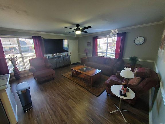 3rd image of 2600 Oak Meadow Pl