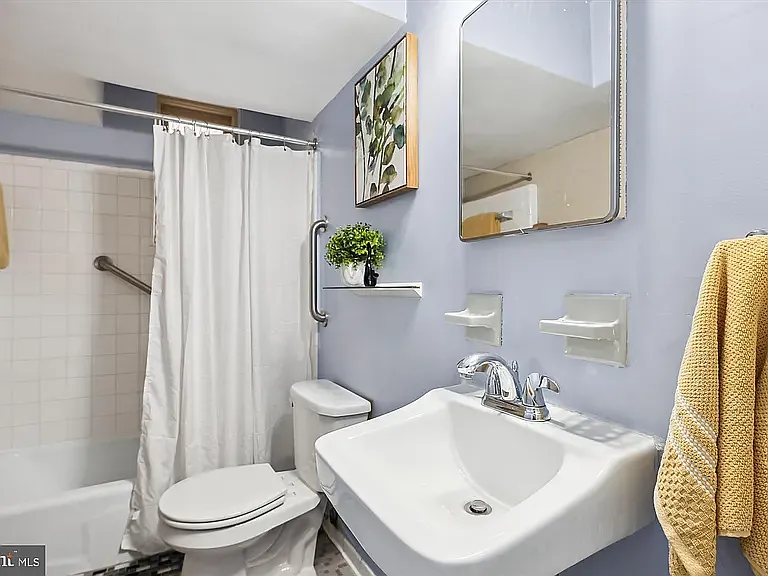 1863 Kalorama Rd NW #1B — Photo 9