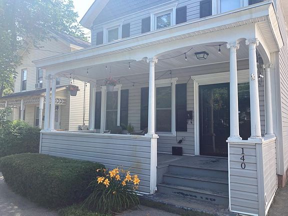 3rd image of 140 Washington St #B