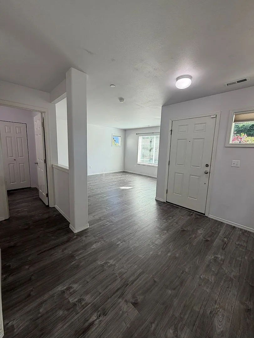 3091 Walker Road, DuPont, WA 98327 — Photo 3