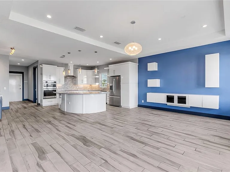 701 E 3rd Ave #PENTHOUSE — Photo 11