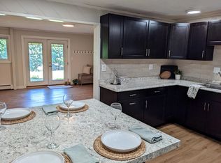14 Mountain View Blvd, South Burlington, VT 05403