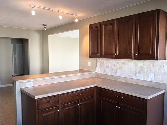 5th image of 1731 Buena Vista Ct