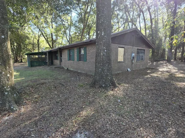 98 Trucking Ln, Ponce De Leon, FL 32455