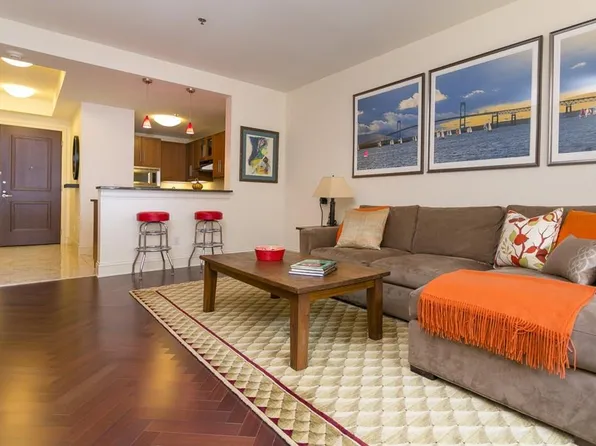 1 Charles St Unit 8F, Boston, MA 02114