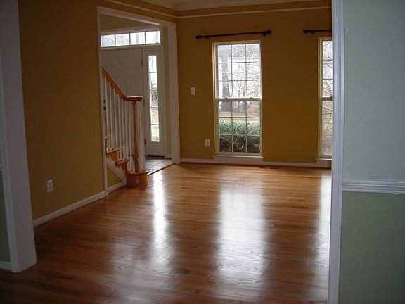 Living rm - new HW floor