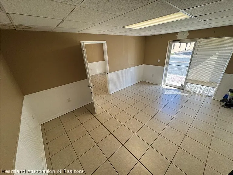 241 S Commerce Ave #111 — Photo 8