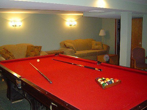 Finsihed basement rec room