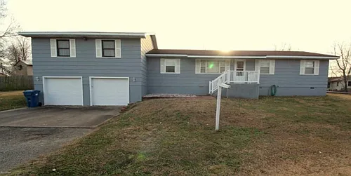 109 Timber Ln Photo 1