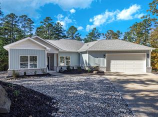 14 Veranillo Dr, Hot Springs Village, AR 71909