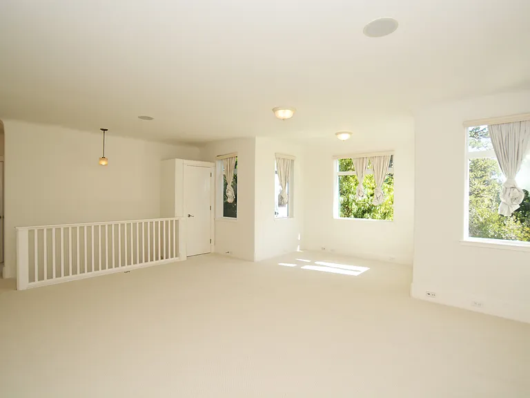 869 Fell St — Photo 22