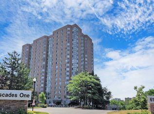 61 Markbrook Ln #1804, Toronto, ON M9V 5E7