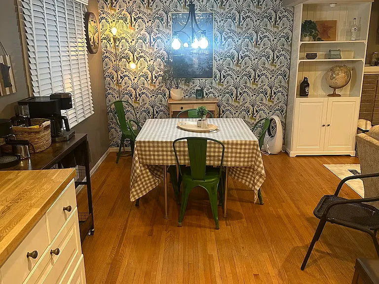 29th Ave NE — Photo 22