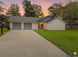 8887 Cedar Springs Ave, Denham Springs, LA 70726
