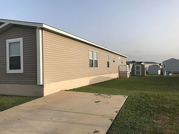 3rd image of 5509 Paseo Nuevo Cir