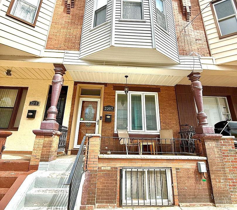 1st image of 2207 S Hemberger St