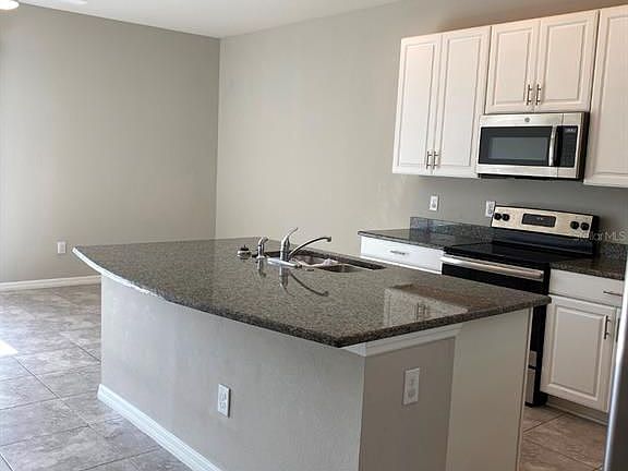 3rd image of 7126 Summer Holly Pl